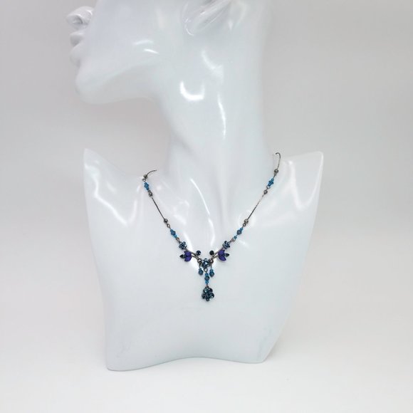 Vintage Crystal Beaded Necklace. - Picture 2 of 5